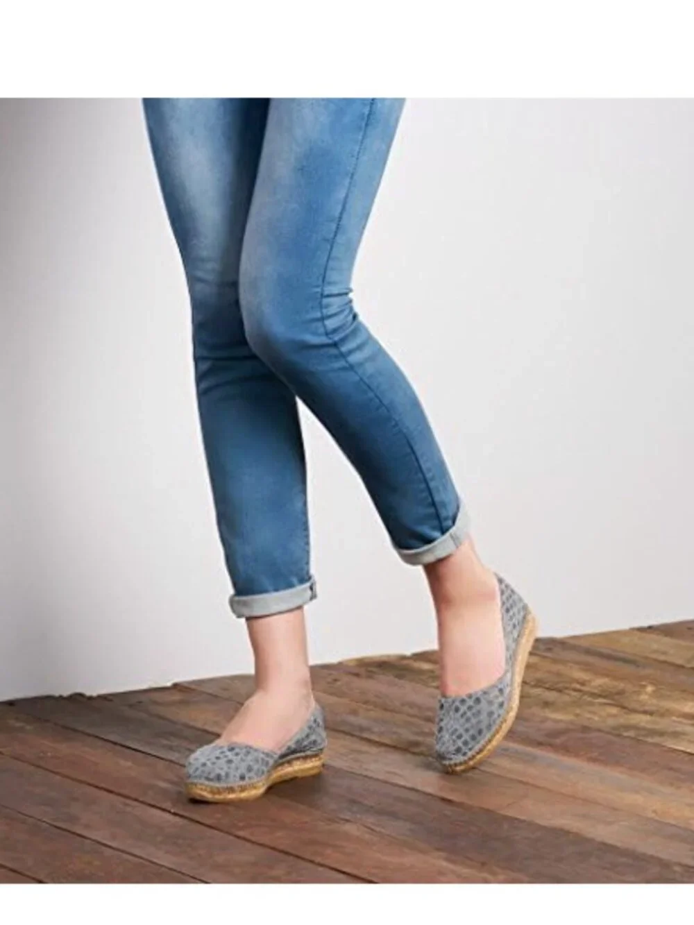 Viscata Barcelona Rascassa Flat Espadrilles in Bubble Blue